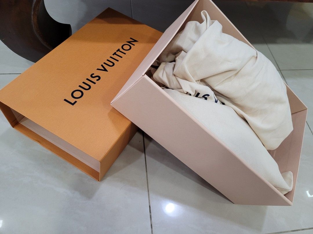 Louis Vuitton, Shoes, Brand New Authentic Louis Vuitton Paseo Comfort  Flat Sandals Size 38 8 Sherpa