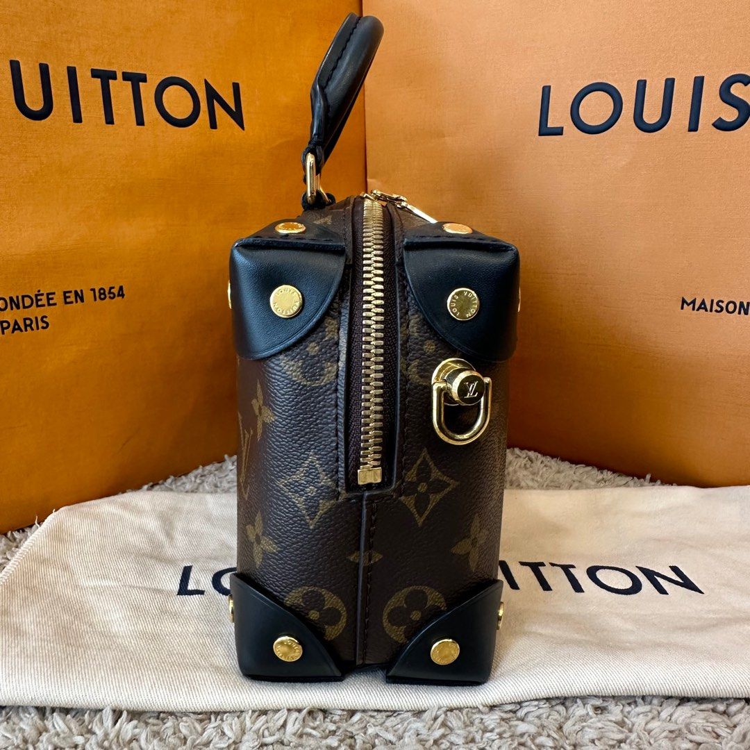 LOUIS VUITTON MONOGRAM PETITE MALLE SOUPLE IN BLACK WITH SHOULDER STRAP,  Luxury, Bags & Wallets on Carousell