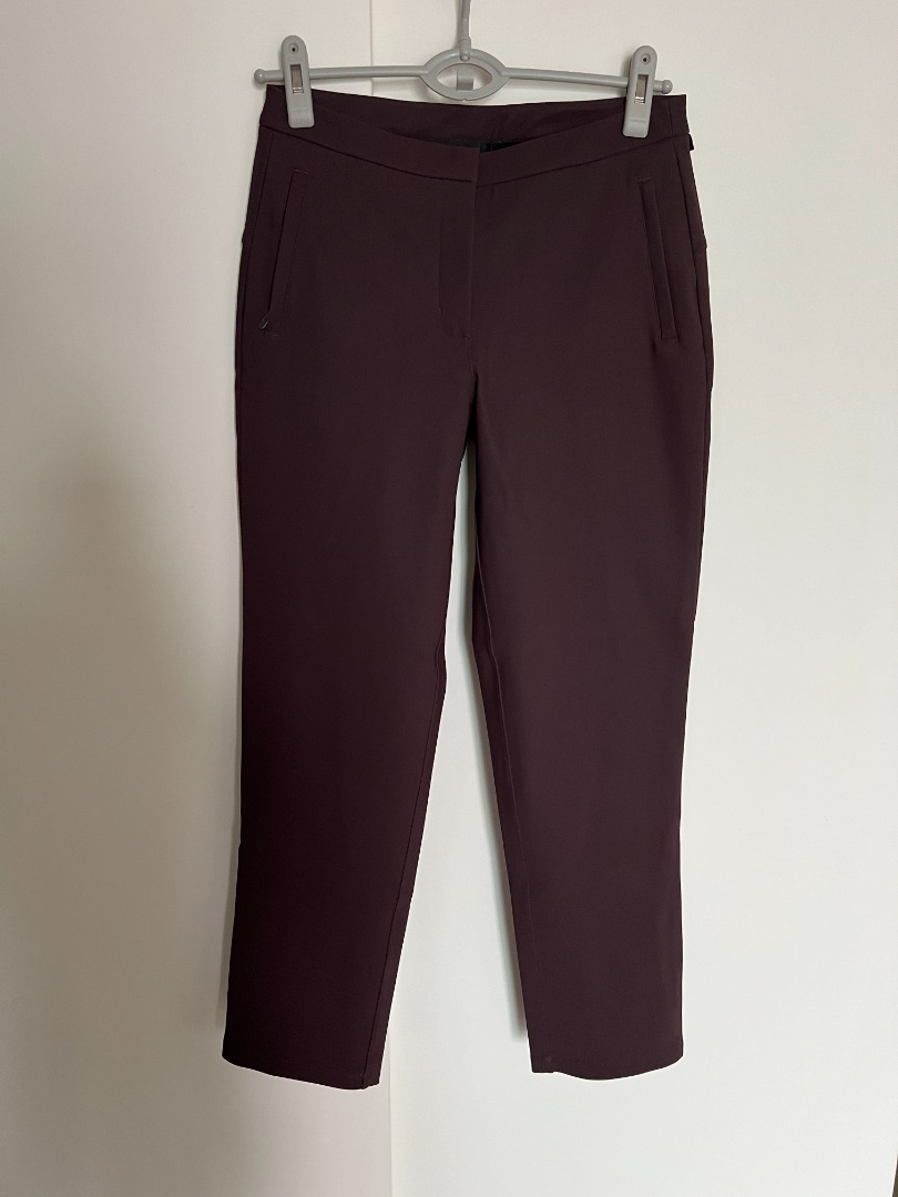 Authentic Lululemon City Sleek wide leg high rise, Women's Fashion,  Bottoms, Jeans & Leggings on Carousell