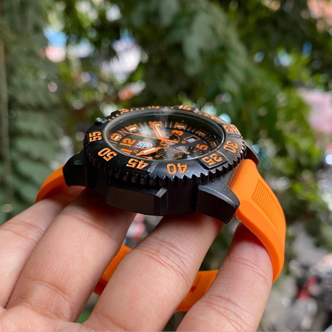 Luminox navy on sale seal orange