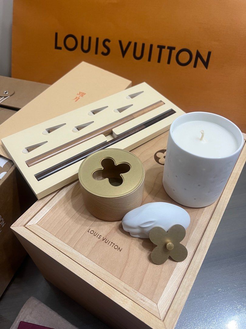 Shop Louis Vuitton 2023 Cruise Unisex Bridal Plates (GI0778) by ☆MI'sshop