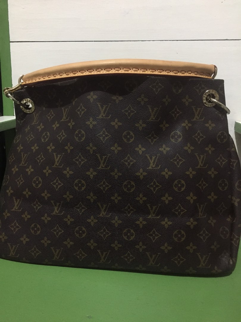 LV hobo bag coded Authenticity not garantied, Luxury, Bags & Wallets on