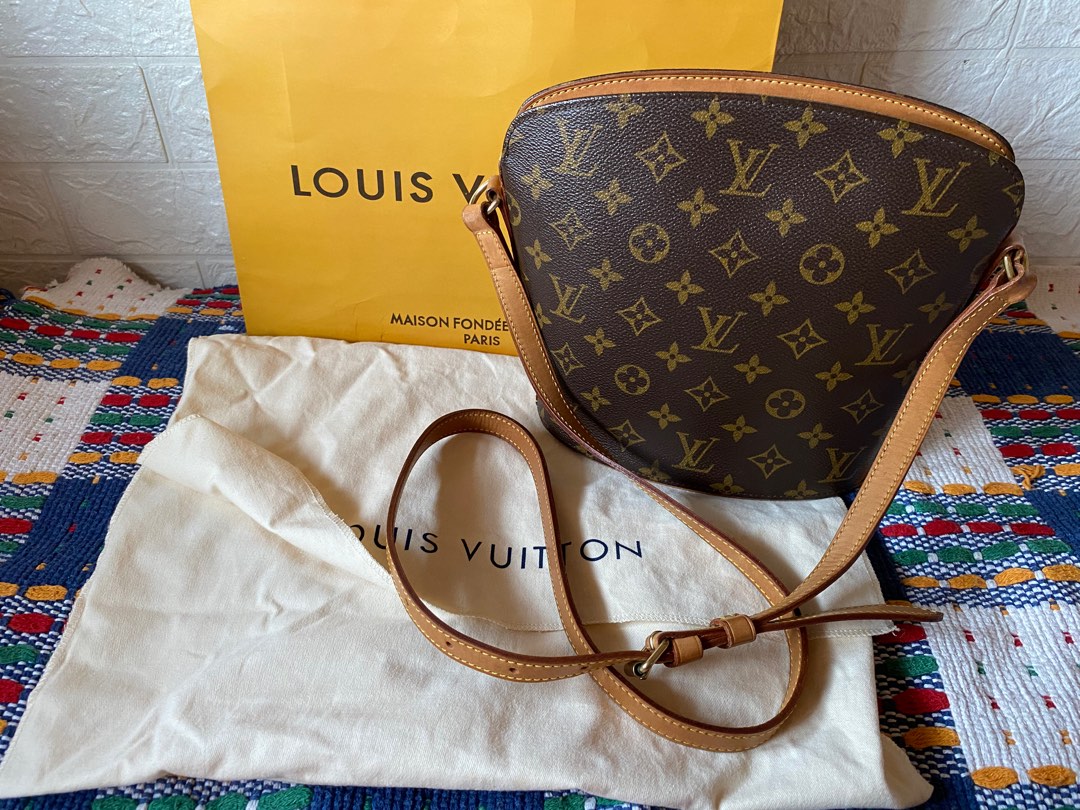 Used louis vuitton MONOGRAM DROUOT HANDBAGS HANDBAGS / LARGE - LEATHER