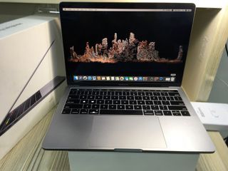 Macbook Pro touchbar 13inch 2018 CTO