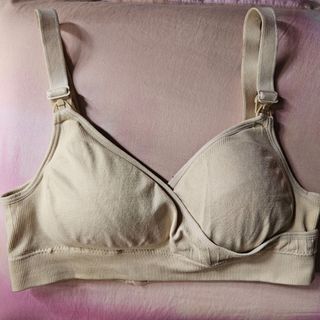 Maternity and Nursing bra (with removable cups)