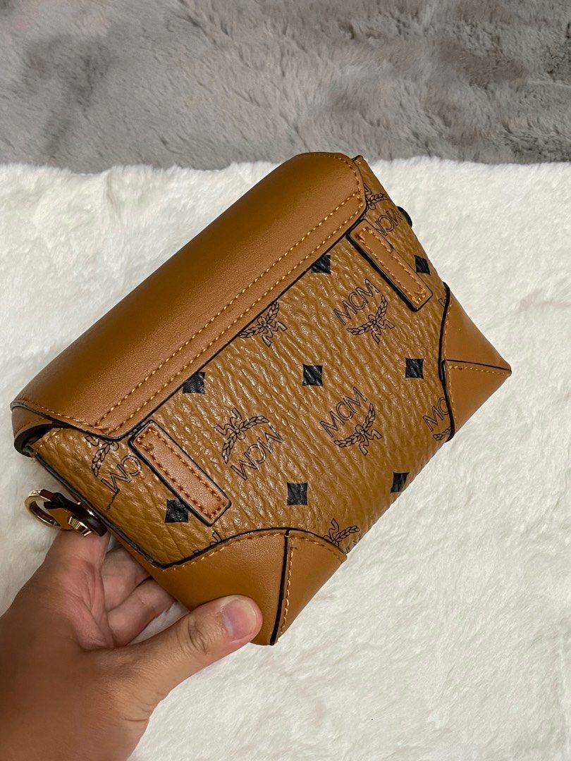 Mcm crossbody outlet belt bag