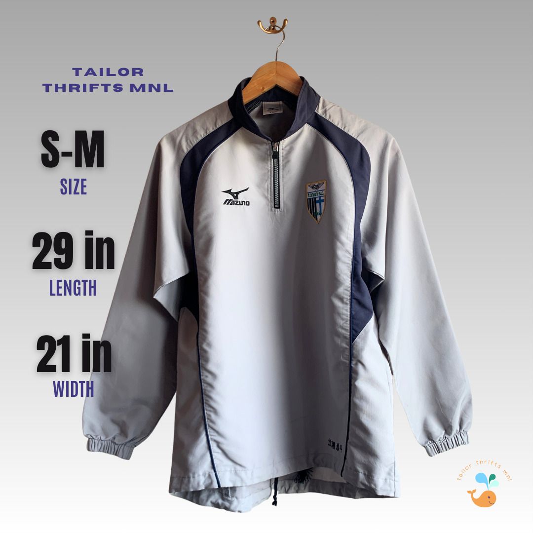Mizuno Windbreaker Half-Zip Jacket - Unisex (Category: Coats, Jackets and Outerwear) located in Manila. Submitted by ezer07 (Listing ID 1257823163, Image 1). Description: L: 29 in W: 21 in Condition: 8/10 Php 750 Note: ✅Color may vary due to lighting ✅Comment Mine and send your order form ✅ Washed and Ready to wear Please note that this jacket is thrift unless otherwise stated brand new. Expect minimal flaws like loose threads, lints, stains, sig