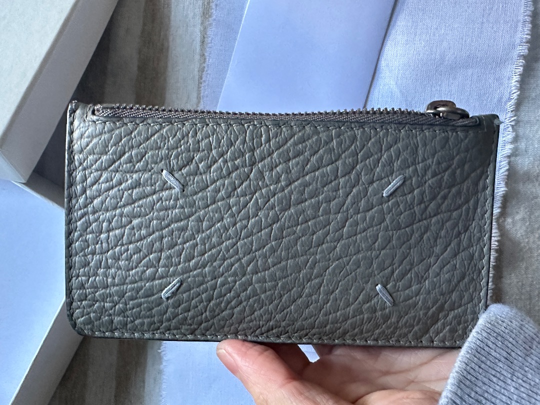 Maison Margiela Card holder wallet, 名牌, 手袋及銀包- Carousell