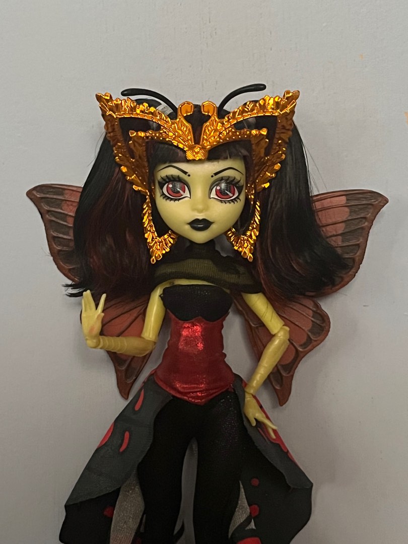 Luna mothews doll on sale