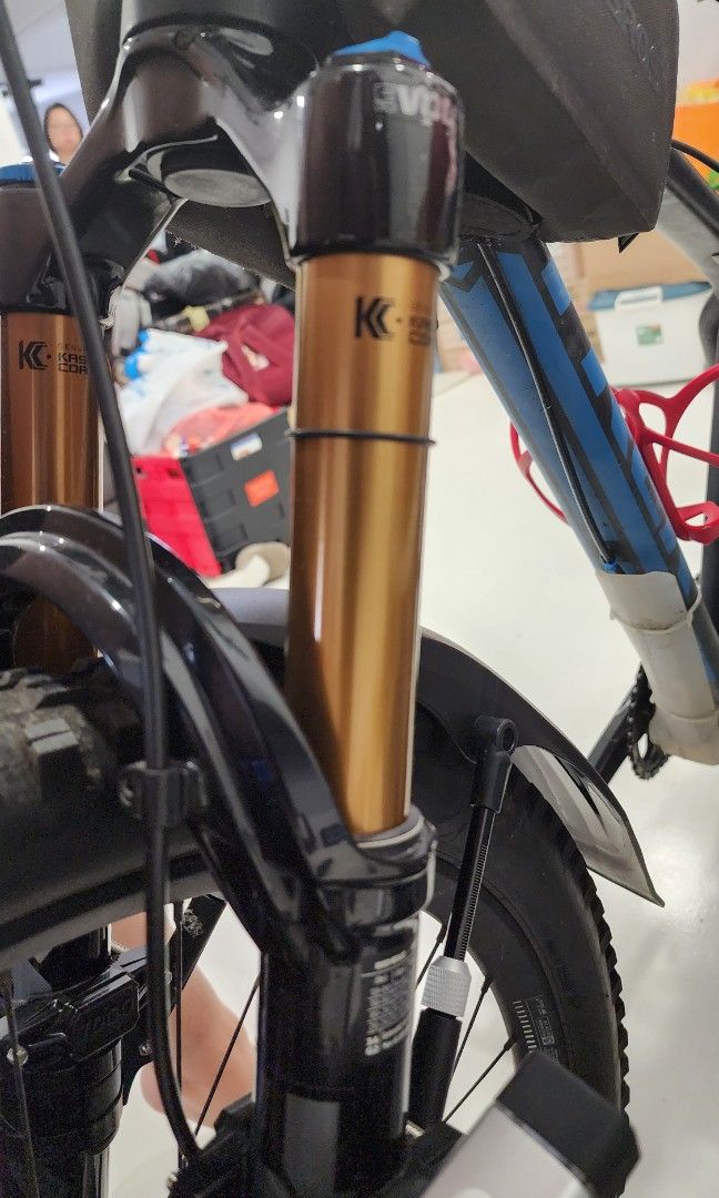 MTB fork plug, Sports Equipment, Bicycles & Parts, Parts & Accessories