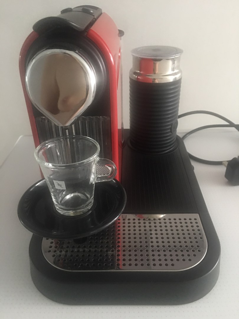 Nespresso Citiz C120 Espresso Maker with Aeroccino Milk Frother