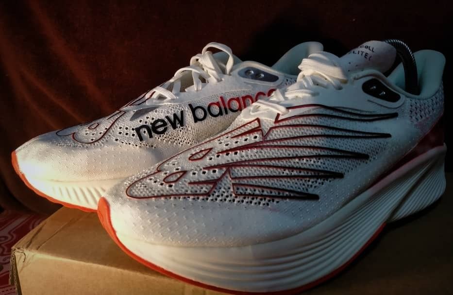 New Balance FuelCell Rc Elite V2, Men's Fashion, Footwear