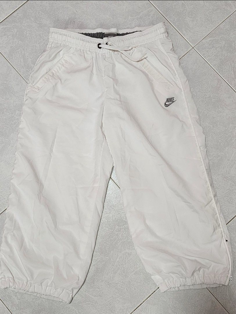 White nike new arrivals joggers