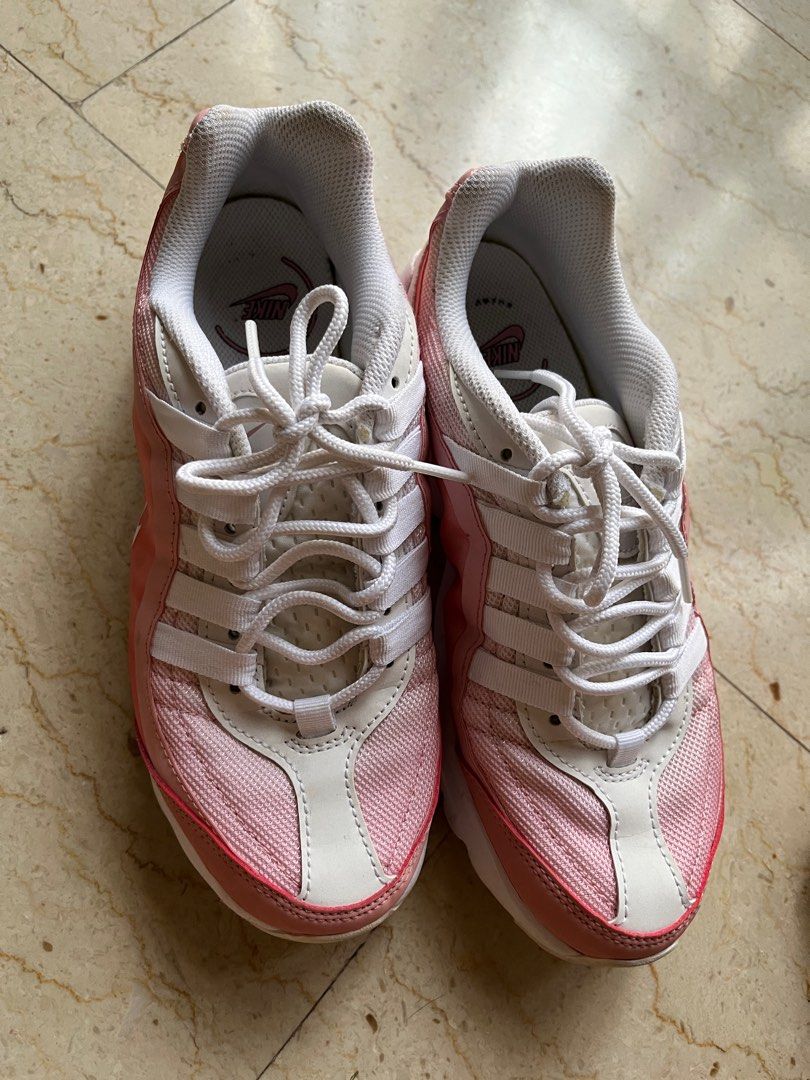 R discount max shoes