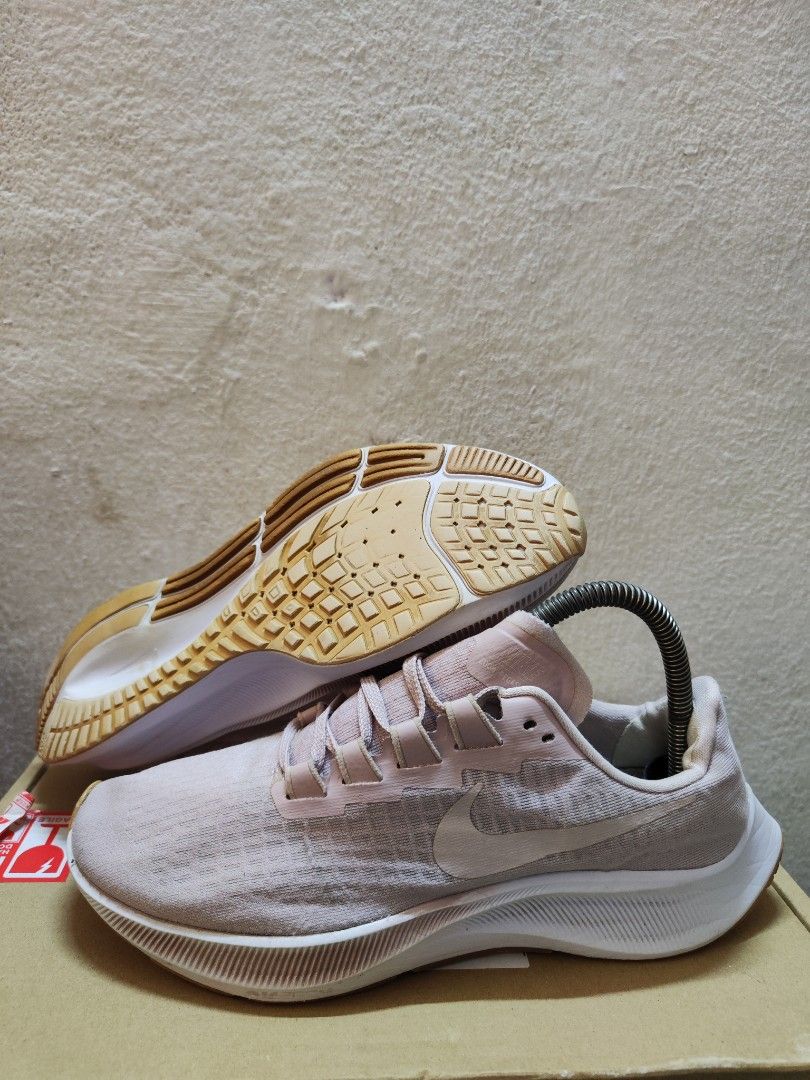 nike pegasus 37 for women