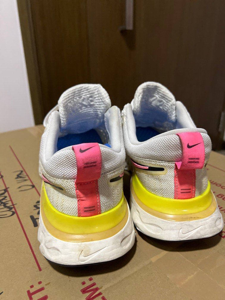 Nike 2025 react 54