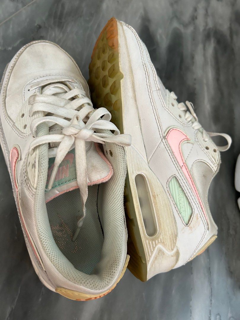 Children's nikes on sale online