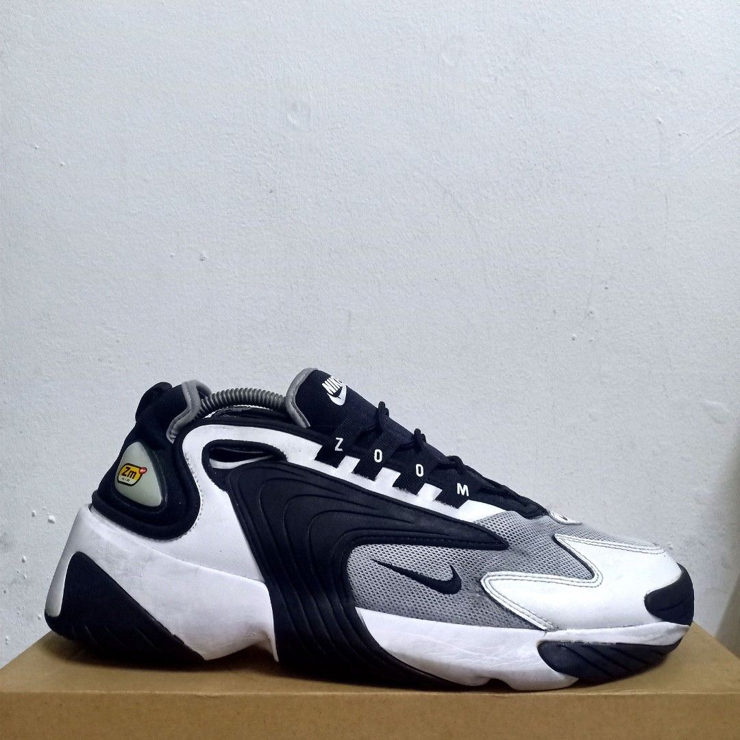 Zoom outlet 2k trainers