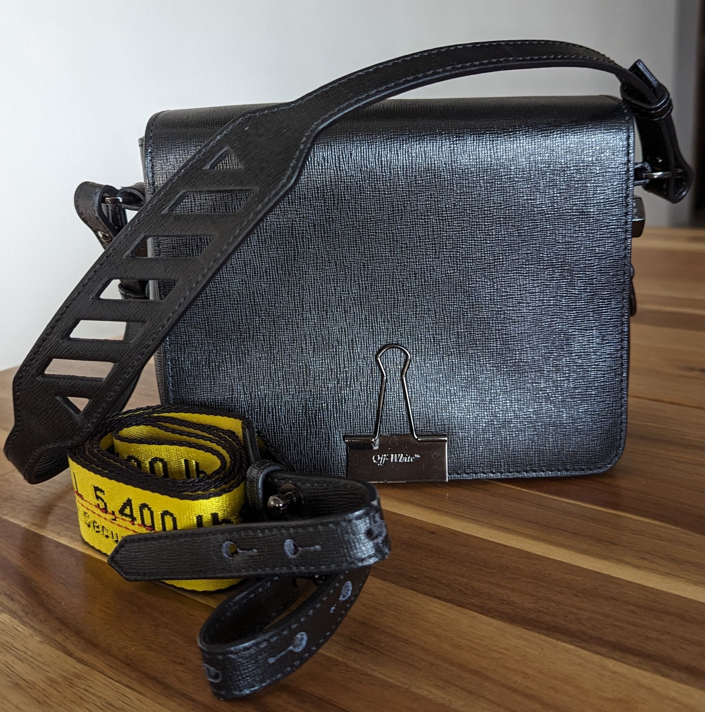 Off white binder clip deals