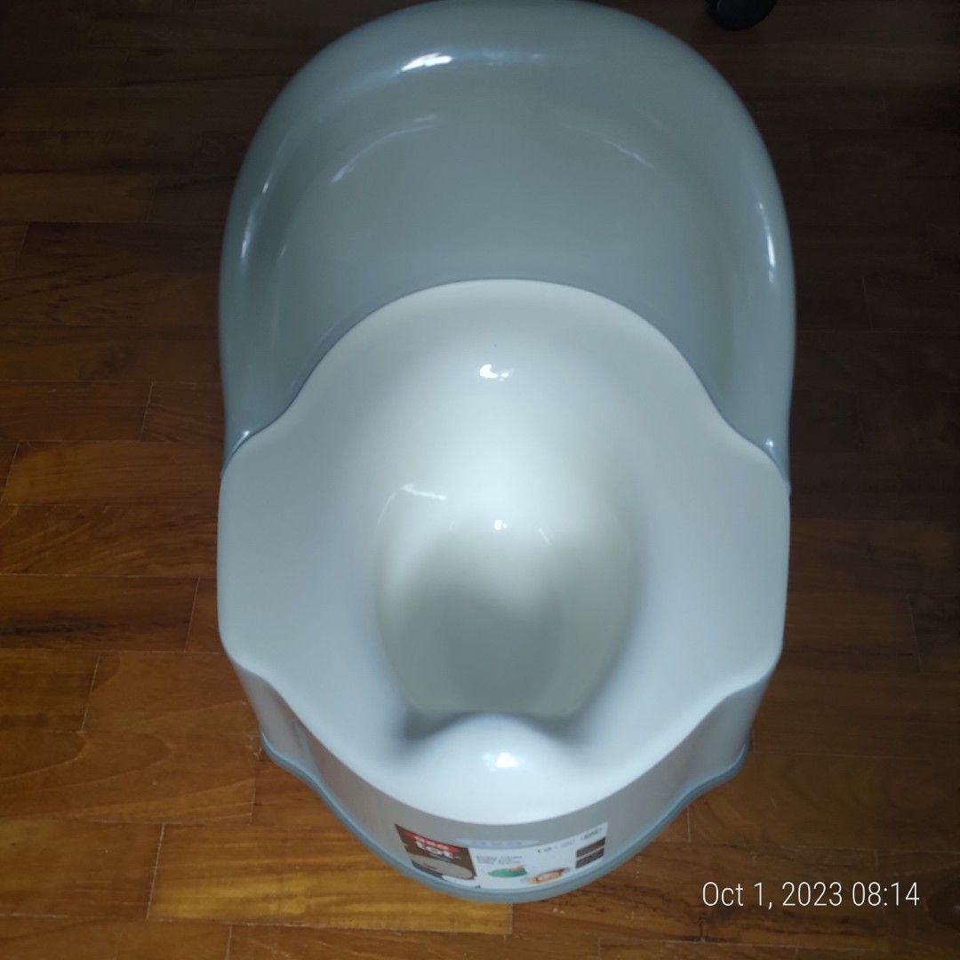 Oxo Tot Potty Training Chair, Babies & Kids, Bathing & Changing, Toilet