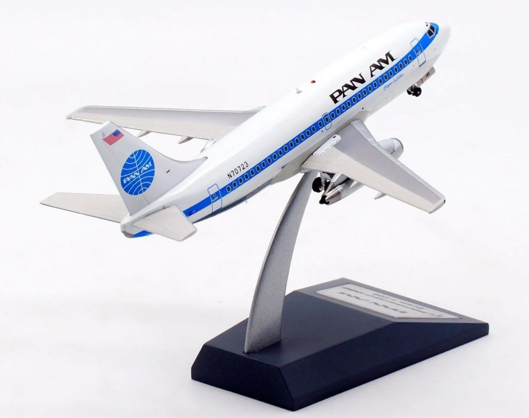 PAN AM Boeing 737-200 1:200