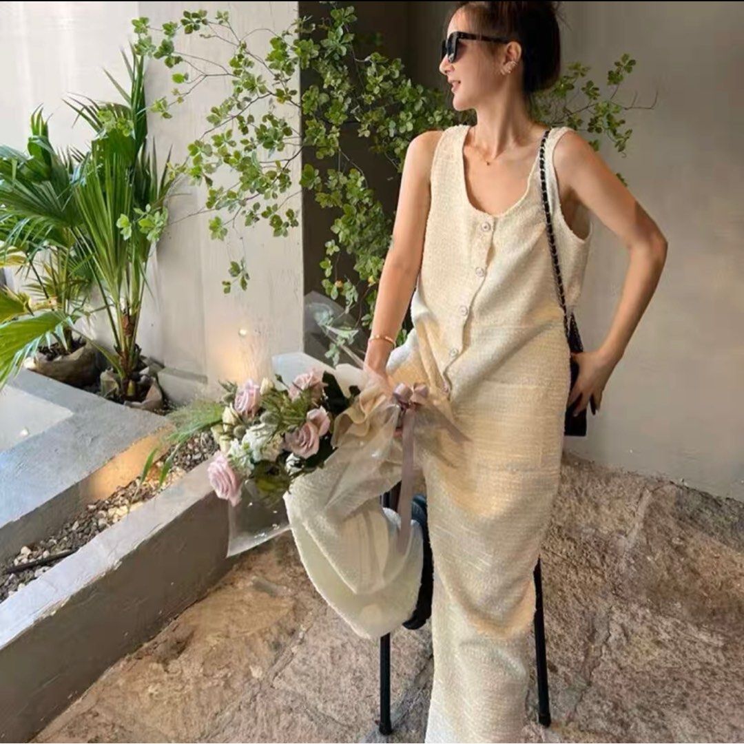 White best sale overall jumper