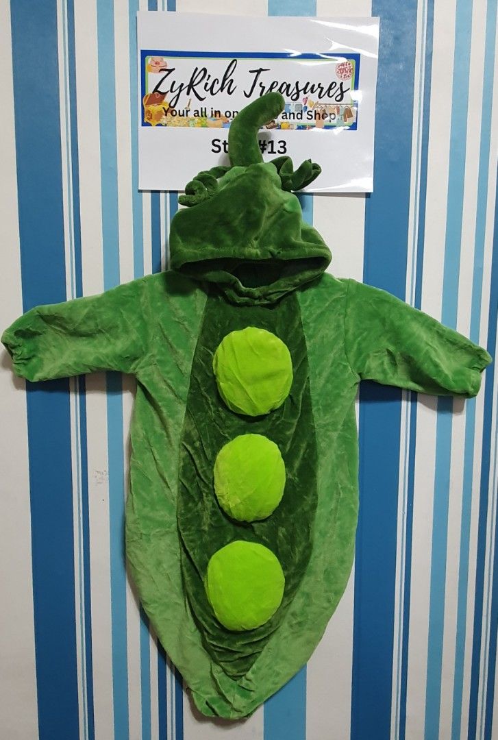 Peapod swaddle milestone costume