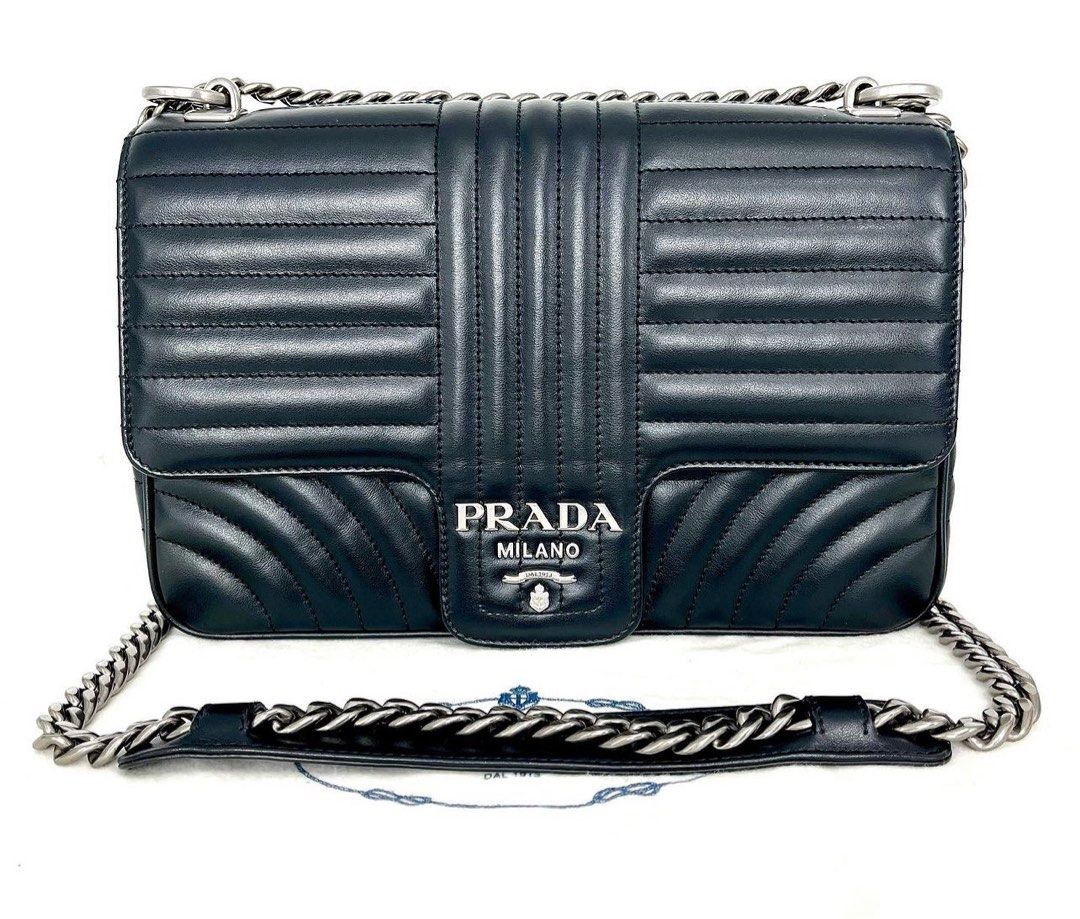 prada diagramme large (Category: Luxury Bags & Wallets) located in Santa Ana. Submitted by astonandariana (Listing ID 1257797233, Image 1). Description: .
