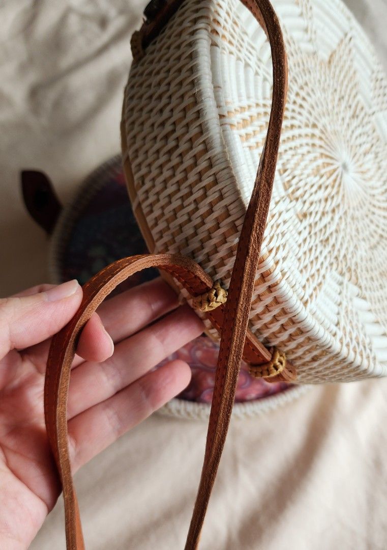 White round rattan new arrivals bag