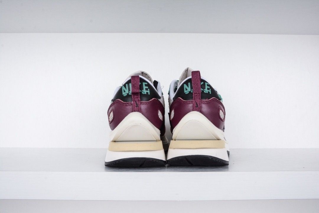 vaporwaffle burgundy