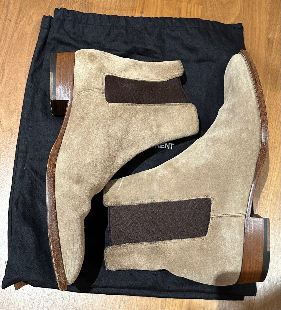 Saint Laurent Chelsea Boots Men s Fashion Footwear Boots on