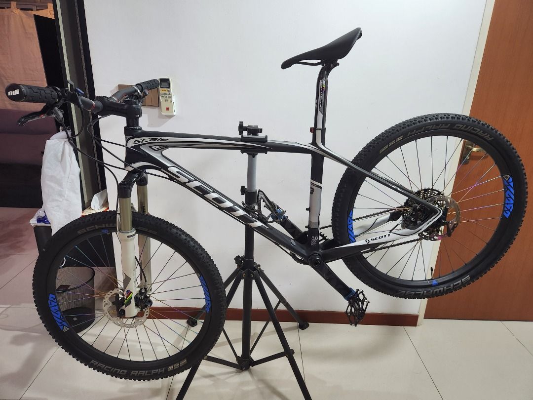 Scott scale full on sale carbon