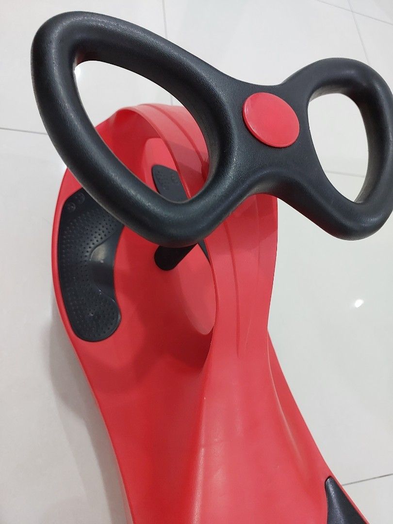 Self powered ride on yoyo/swing, Hobbies & Toys, Toys & Games on Carousell