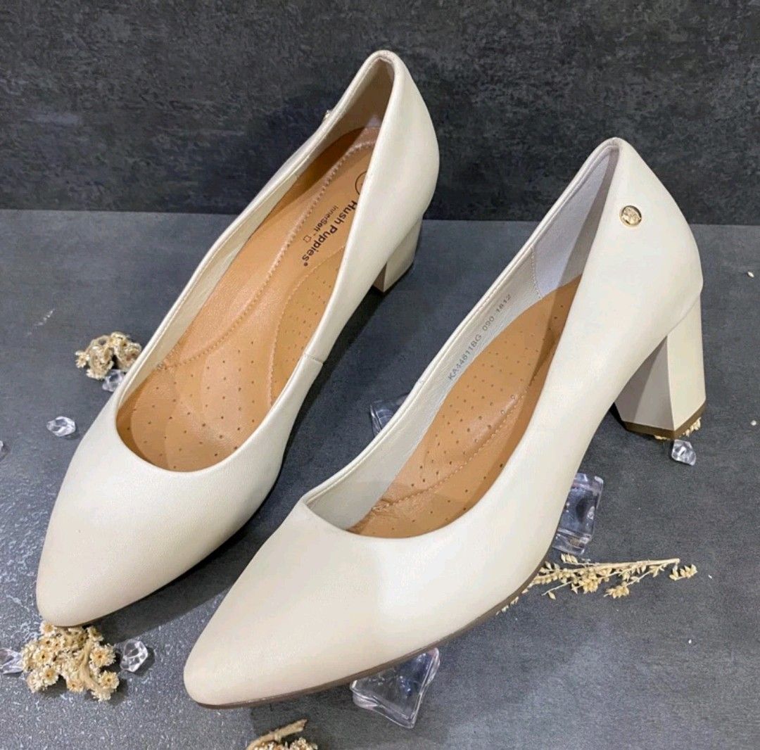 Sepatu high heels hush puppies discount