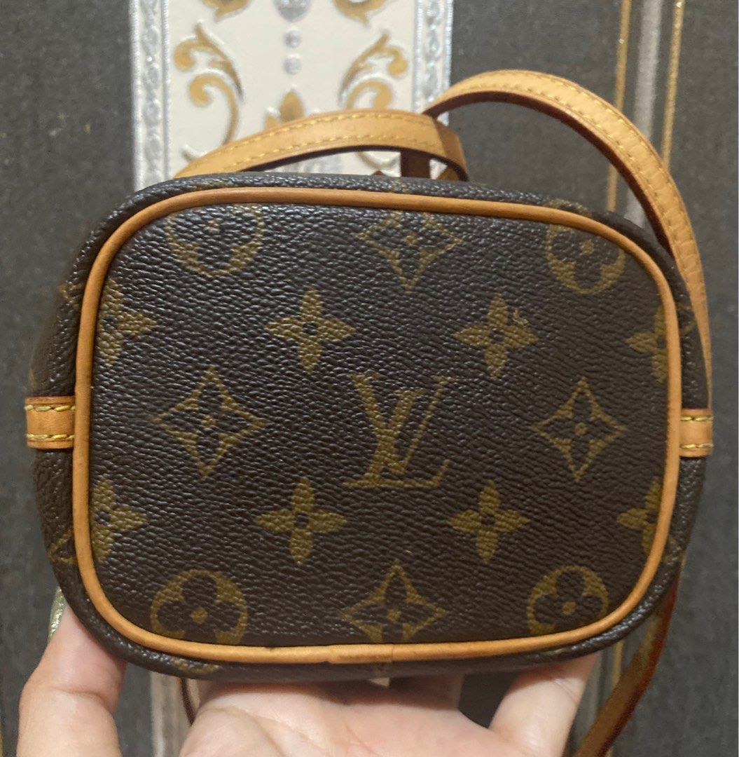 LV serut Kode Barang LV serut Harga Rp 285,000.00 Keterangan tas