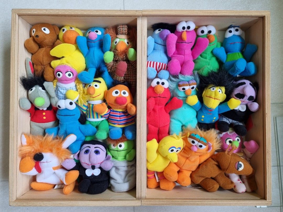Sesame street plush toy, Hobbies & Toys, Toys & Games on Carousell