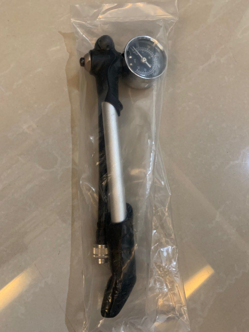Wrench force best sale shock pump