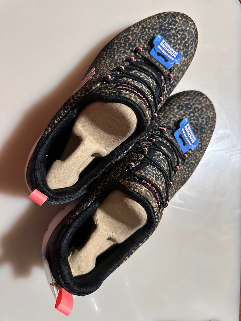 skechers new memory foam shoes