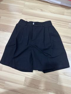 Sketchy Shorts black and brown