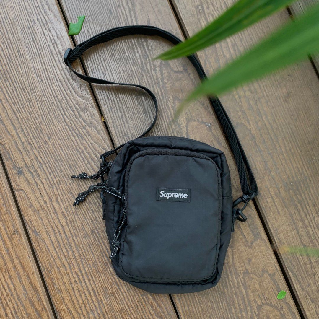 Sling bag Supreme x Cordura Fesyen Pria Tas Dompet Tas