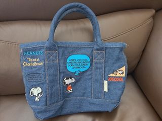 (Category: ) located in . Submitted by 8dlrsthriftstore (Listing ID 1257805075, Image 1). Description: .