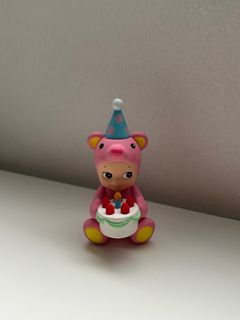 (Category: ) located in . Submitted by vivacecache (Listing ID 1257694142, Image 1). Description: .