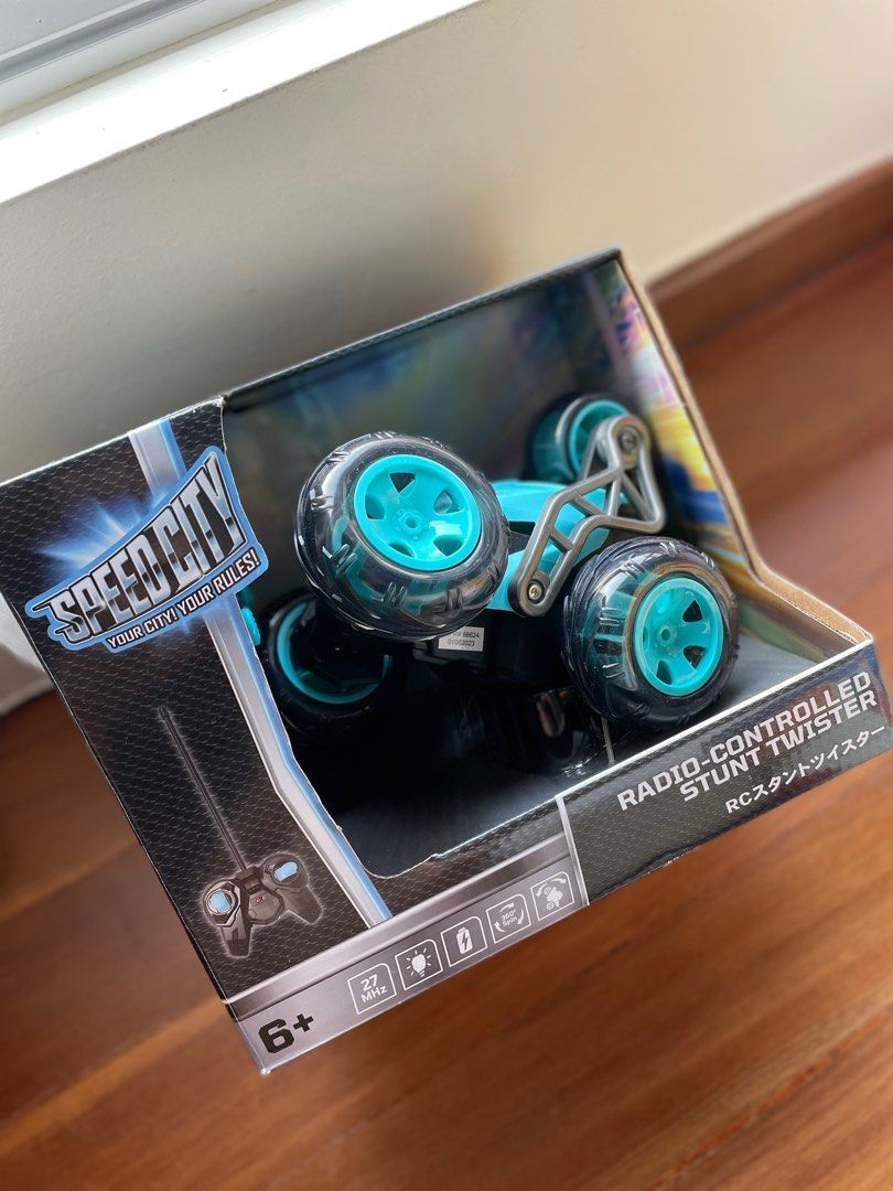 Speed City RadioControlled Stunt Twister, Hobbies & Toys, Toys & Games