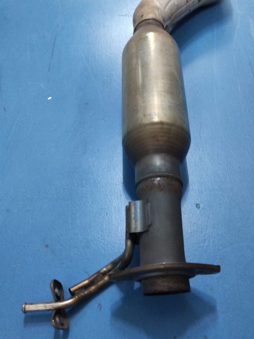 Stock Mazda RX8 Catalytic Converter Mid Pipe, Car Accessories