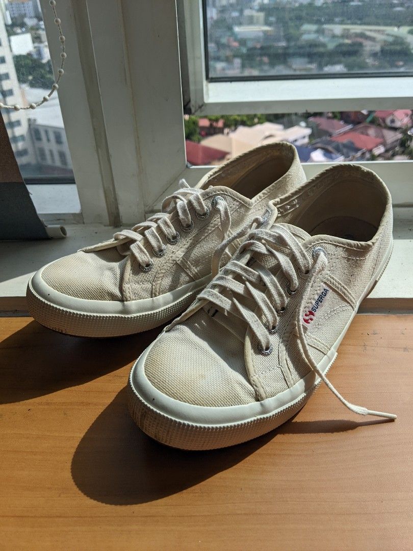 Superga sale canvas shoes