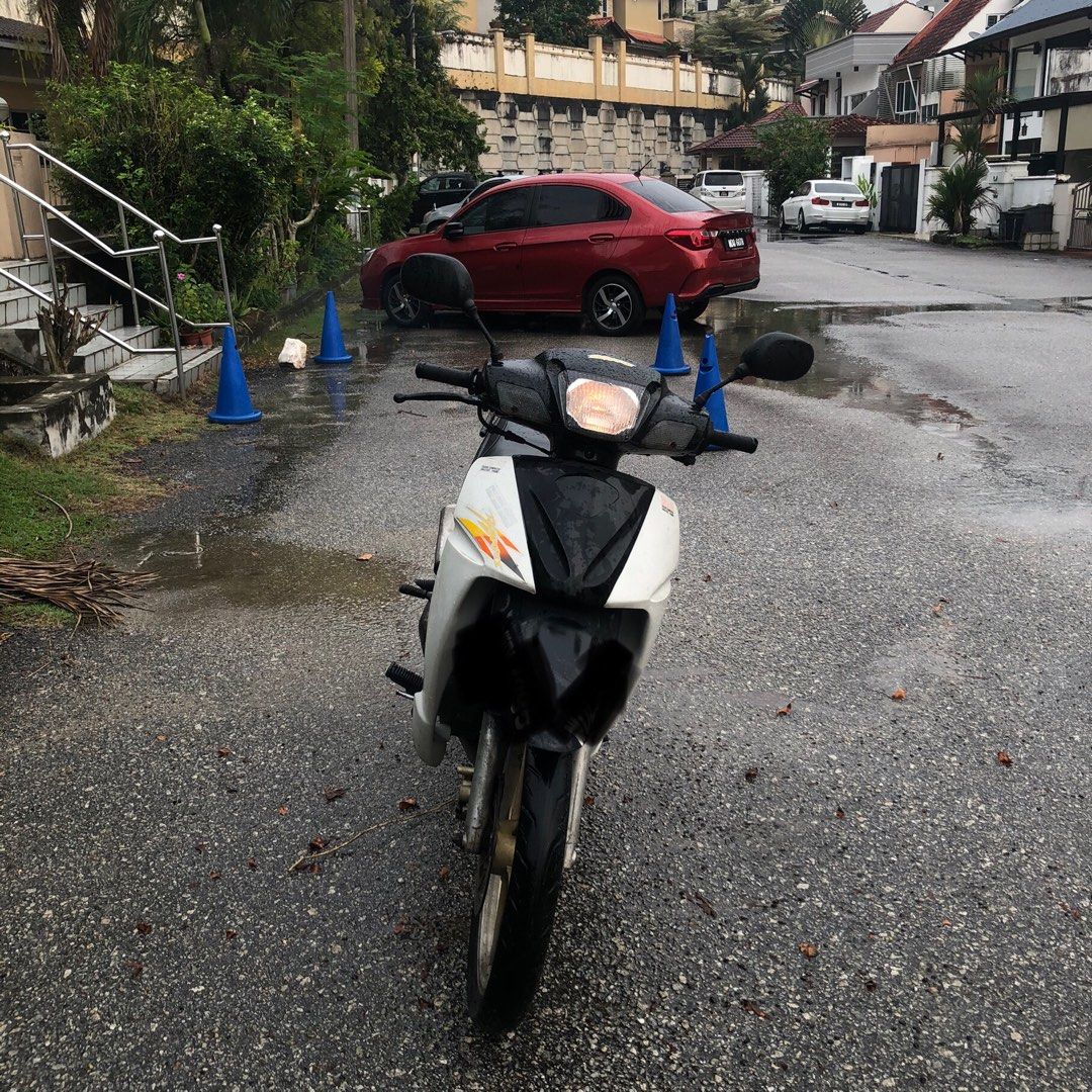 Suzuki RGV 110/RG Sports 110, Motorbikes on Carousell