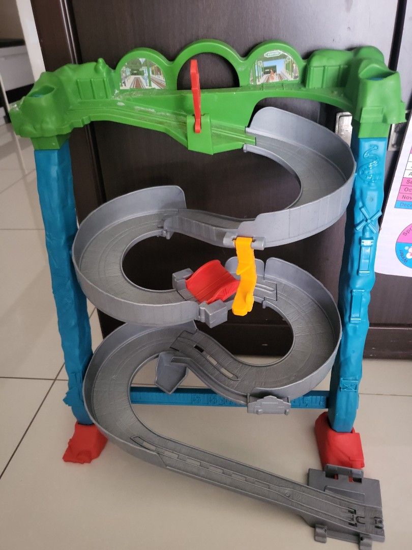Thomas take and discount play track