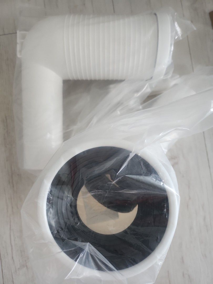 toilet bowl pipe, Furniture & Home Living, Bathroom & Kitchen Fixtures