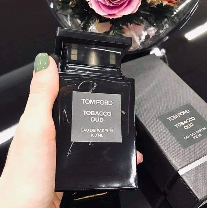 Tobacco Oud Tom Ford perfume - a fragrance for women and men 2013