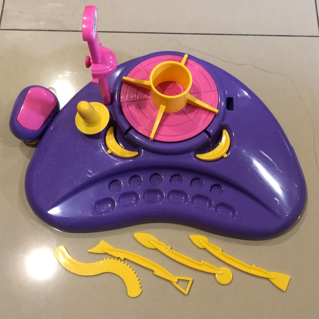 Totally me deluxe pottery hot sale wheel